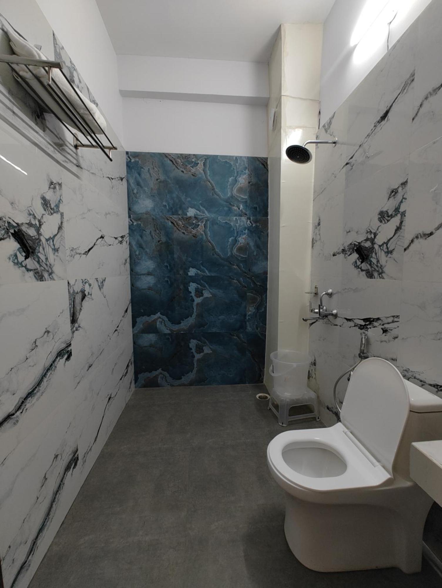 Hotel Anantam Residency Uttarkashi Room photo